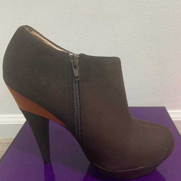 In Gouch chelsea high heel boots in brown suede SIZE 10 - Picture 1 of 15